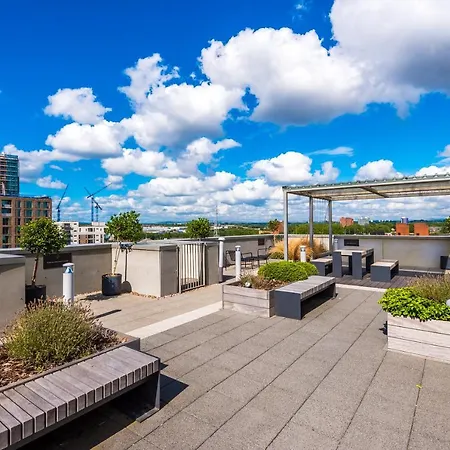 Hilltop Serviced Apartments - Ancoats Manchester Exterior photo