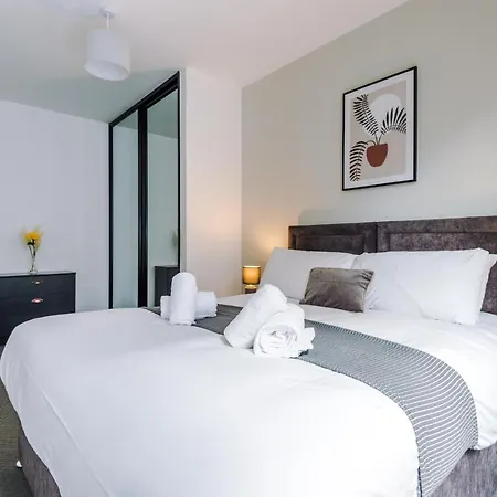 Hilltop Serviced Apartments - Ancoats Manchester Exterior photo