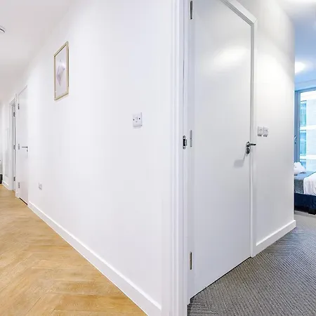 Hilltop Serviced Apartments - Ancoats Manchester Exterior photo