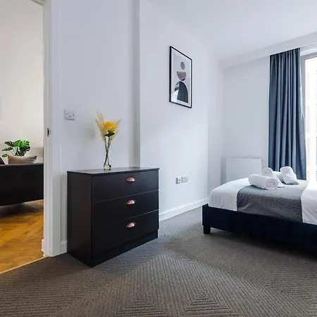 Hilltop Serviced Apartments - Ancoats Manchester Exterior photo