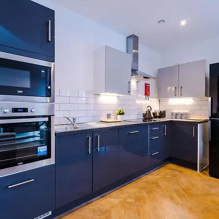 Hilltop Serviced Apartments - Ancoats Manchester Exterior photo