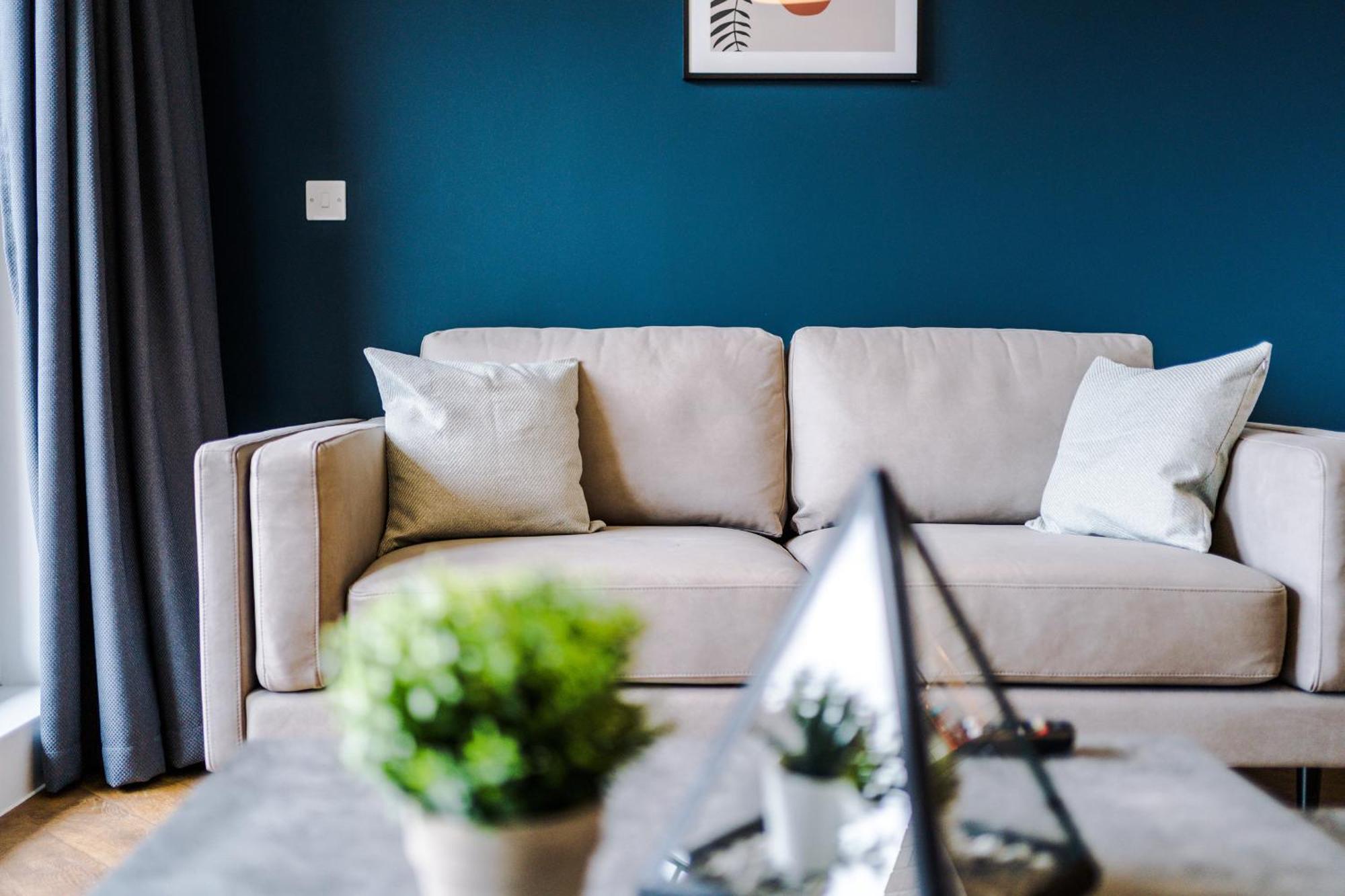 Hilltop Serviced - Ancoats Apartment *